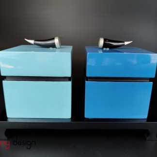 Set of 2 blue square boxes 10 cm included with stand